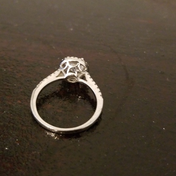 Promise ring - Picture 2 of 4